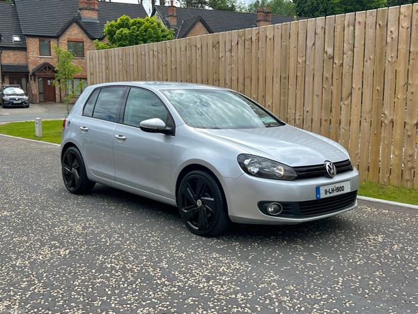 Volkswagen Golf Hatchback, Diesel, 2011, Silver