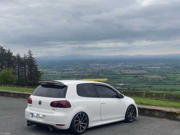 Volkswagen Golf Hatchback, Diesel, 2012, White