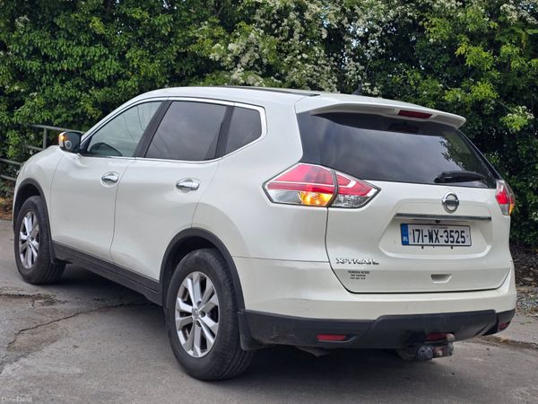 Nissan X-Trail SUV, Petrol, 2017, White