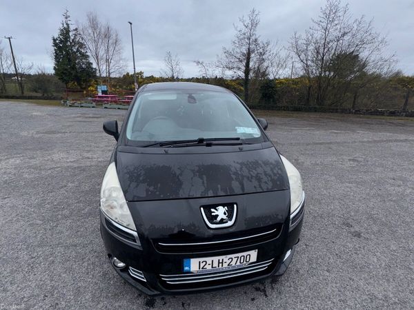 Peugeot 5008 MPV, Diesel, 2012, Black