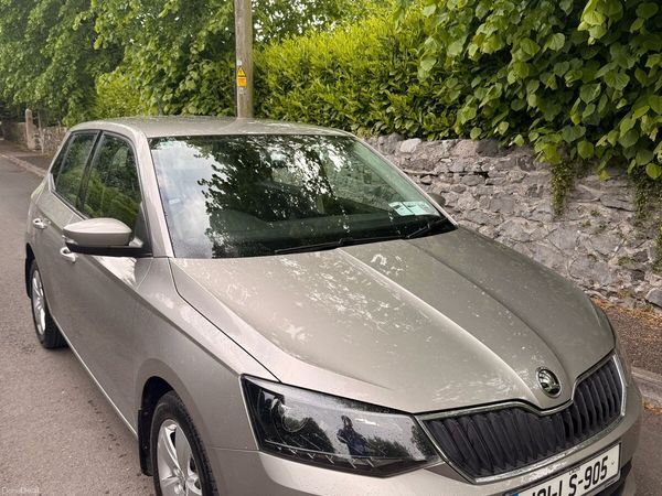 Skoda Fabia Hatchback, Petrol, 2018, Grey