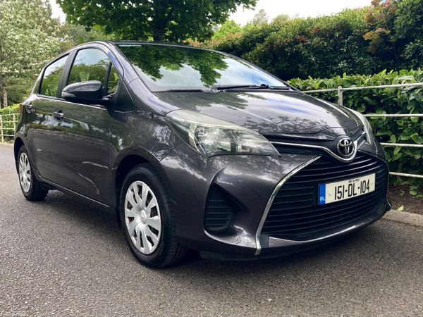 Toyota Yaris Hatchback, Diesel, 2015, Grey