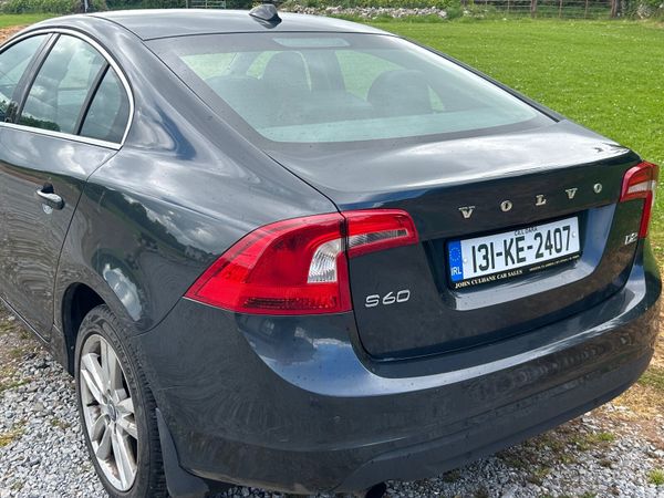 Volvo S60 Saloon, Diesel, 2013, Grey