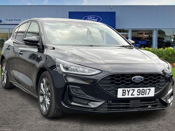 Ford Focus Hatchback, Petrol, 2023, Black