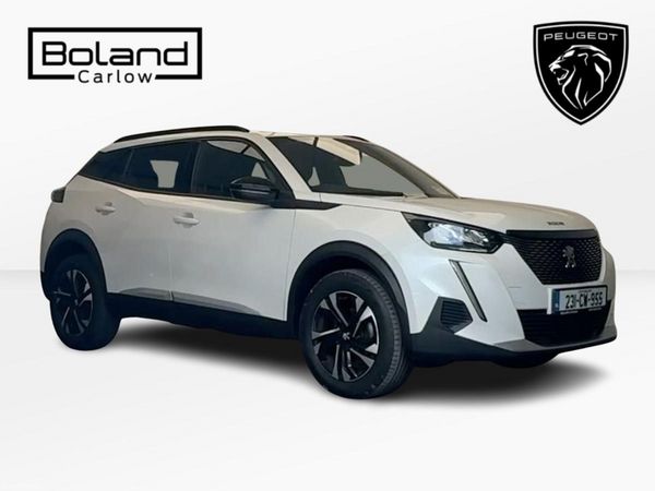 Peugeot 2008 MPV, Petrol, 2023, White