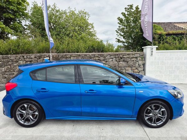 Ford Focus Hatchback, Diesel, 2019, Blue