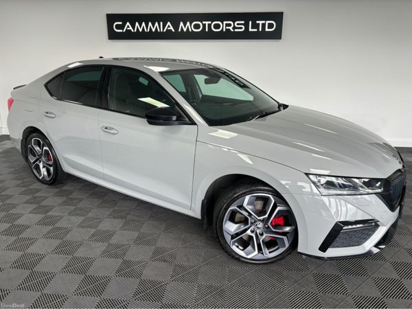 Skoda Octavia Hatchback, Petrol Plug-in Hybrid, 2021, Grey