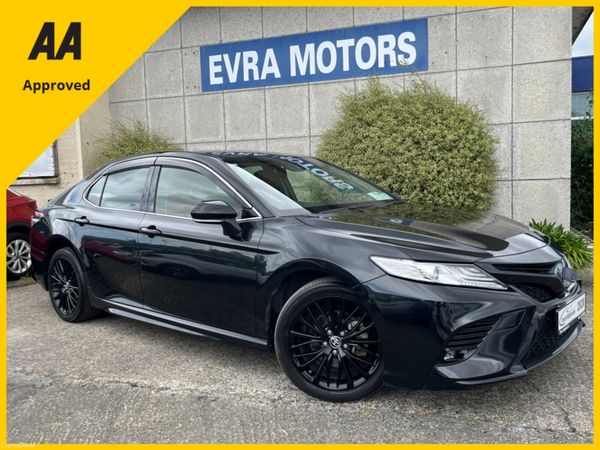 Toyota Camry Saloon, Petrol Hybrid, 2020, Black