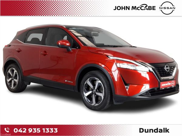 Nissan Qashqai MPV, Petrol Hybrid, 2024, Red