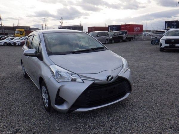 Toyota Vitz Hatchback, Petrol, 2018, Silver