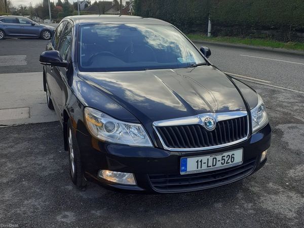 Skoda Octavia Saloon, Diesel, 2011, Black