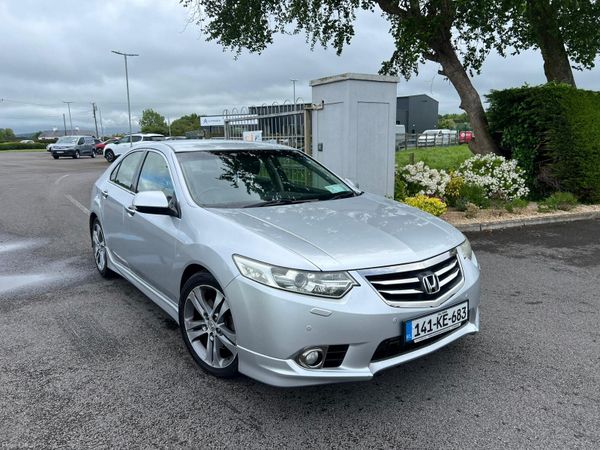 Honda Accord Saloon, Diesel, 2014, Grey