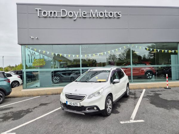 Peugeot 2008 MPV, Petrol, 2014, White