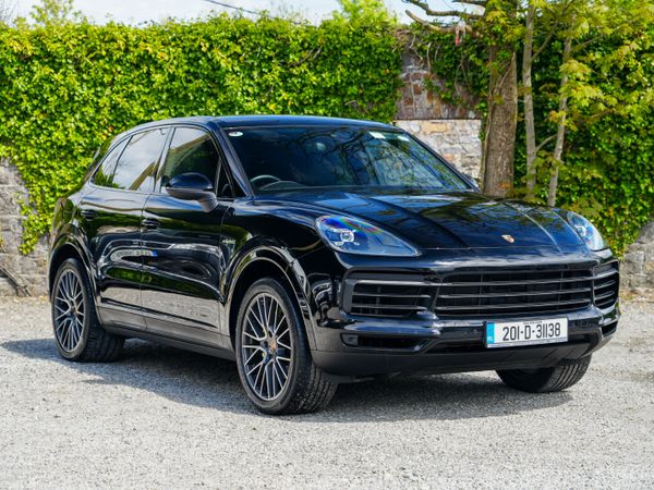 Porsche Cayenne SUV, Petrol Plug-in Hybrid, 2020, Black