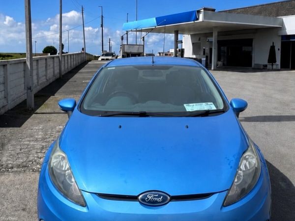 Ford Fiesta Hatchback, Petrol, 2009, Blue