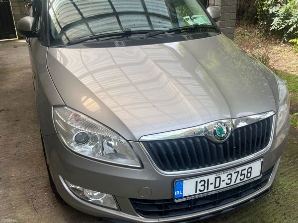 Skoda Fabia Estate/Jeep, Petrol, 2013, Beige