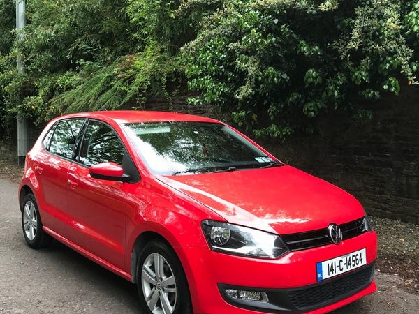 Volkswagen Polo Hatchback, Petrol, 2014, Red