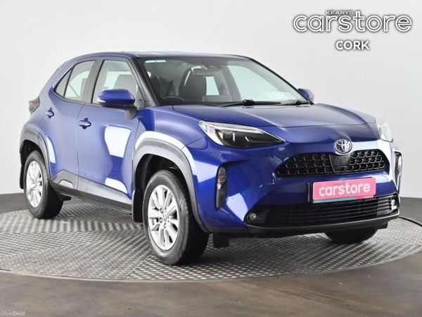 Toyota Yaris Cross Hatchback, Petrol Hybrid, 2022, Blue