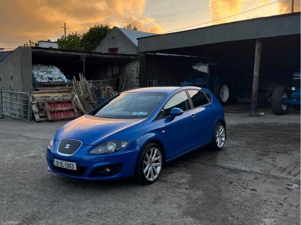 SEAT Leon Hatchback, Diesel, 2010, Blue