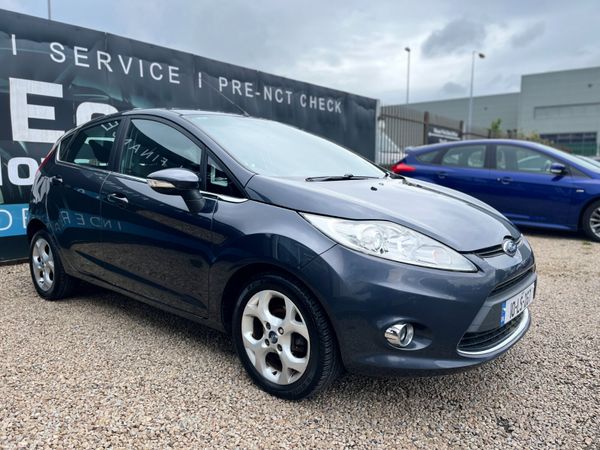 Ford Fiesta Hatchback, Petrol, 2010, Grey