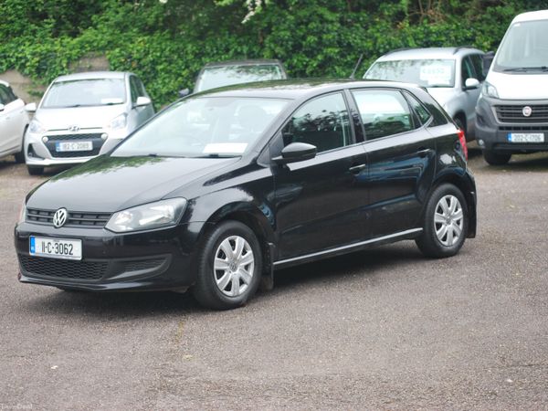 Volkswagen Polo Hatchback, Petrol, 2011, Black