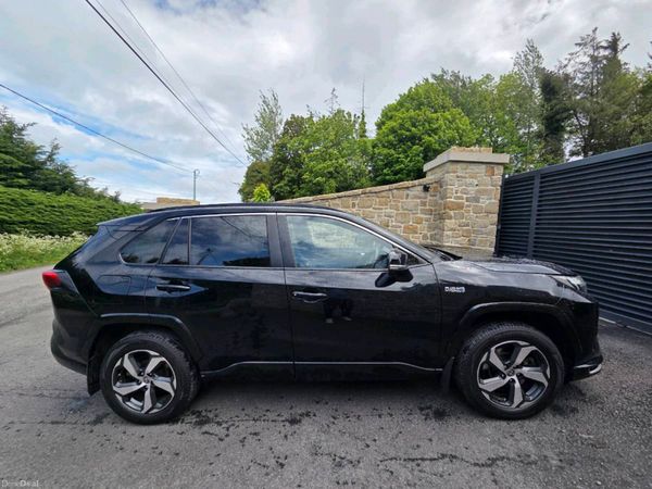Toyota RAV4 SUV, Petrol Hybrid, 2023, Black