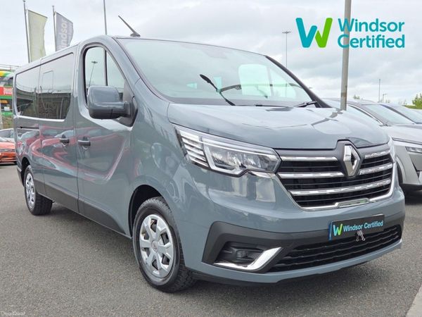 Renault Trafic Passenger Van, Diesel, 2024, Grey