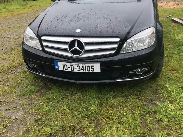 Mercedes-Benz C-Class Saloon, Diesel, 2010, Black