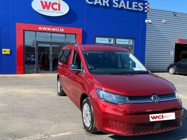 Volkswagen Caddy Maxi Life MPV, Diesel, 2026, Red