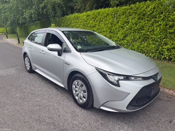 Toyota Corolla Estate, Petrol Hybrid, 2020, Silver