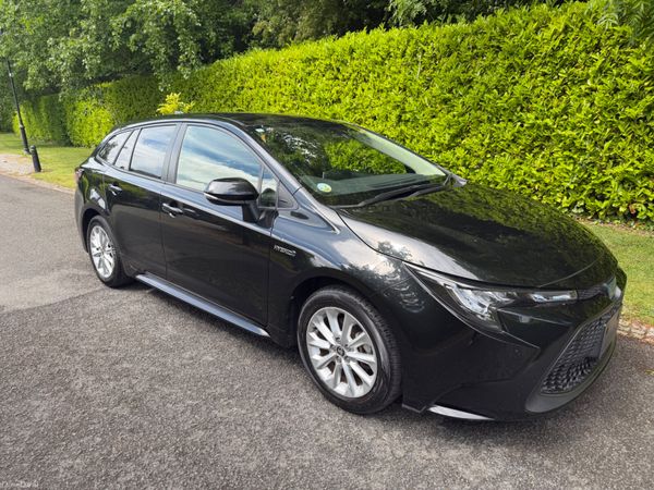 Toyota Corolla Estate, Petrol Hybrid, 2020, Black