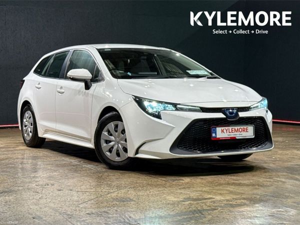 Toyota Corolla Hatchback, Petrol Hybrid, 2022, White