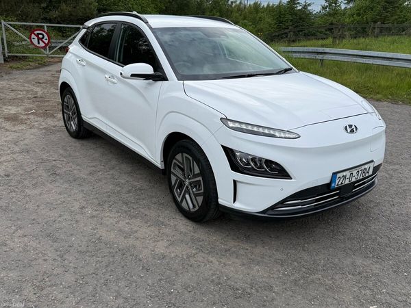 Hyundai KONA Hatchback, Electric, 2022, White
