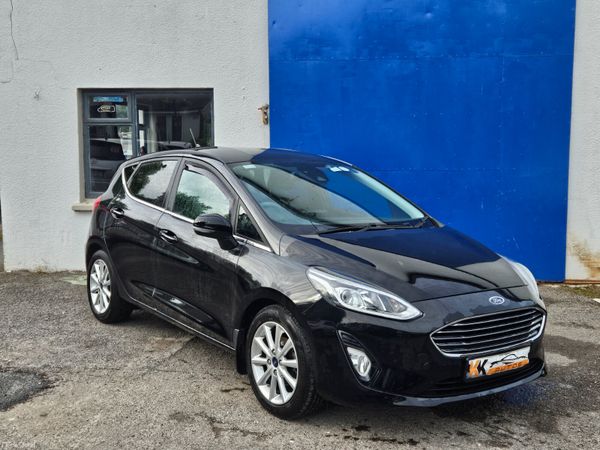 Ford Fiesta Hatchback, Petrol, 2021, Black