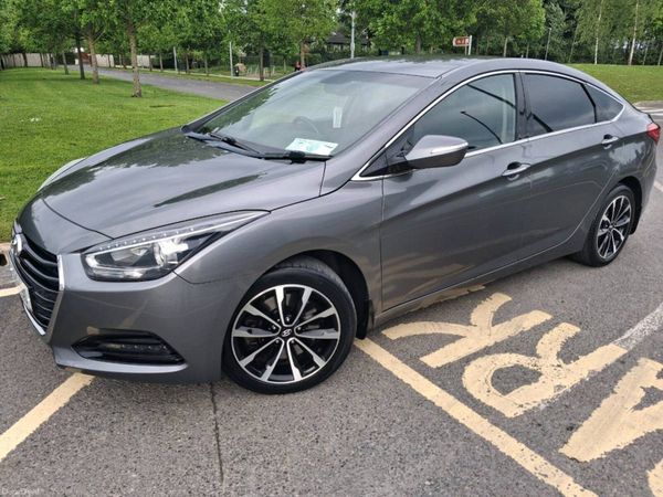 Hyundai i40 Saloon, Diesel, 2016, Silver