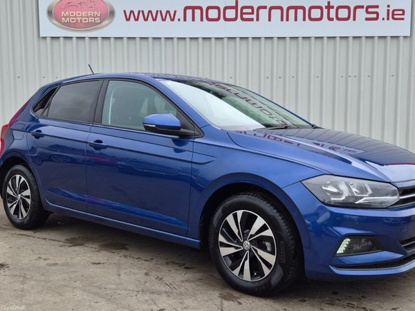 Volkswagen Polo Hatchback, Petrol, 2018, Blue