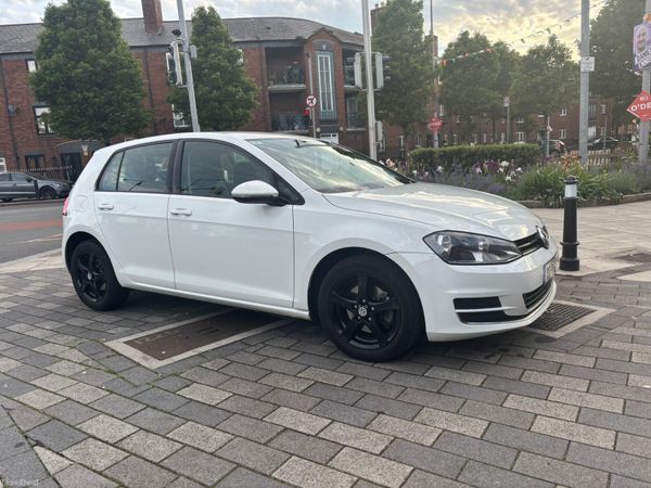 Volkswagen Golf Hatchback, Petrol, 2013, White