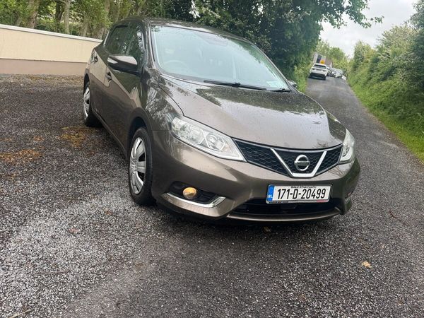 Nissan Pulsar Hatchback, Diesel, 2017, Brown