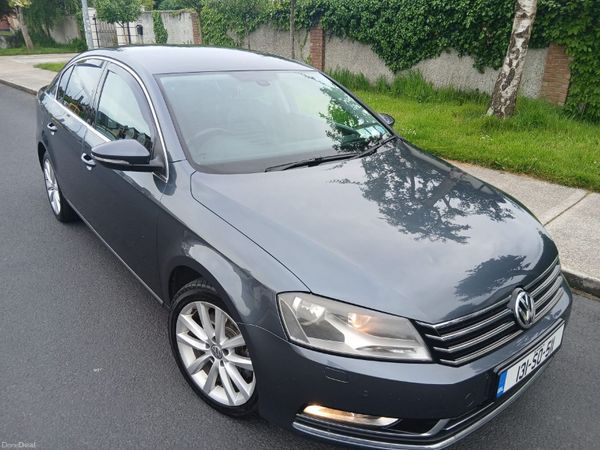 Volkswagen Passat Saloon, Diesel, 2013, Grey