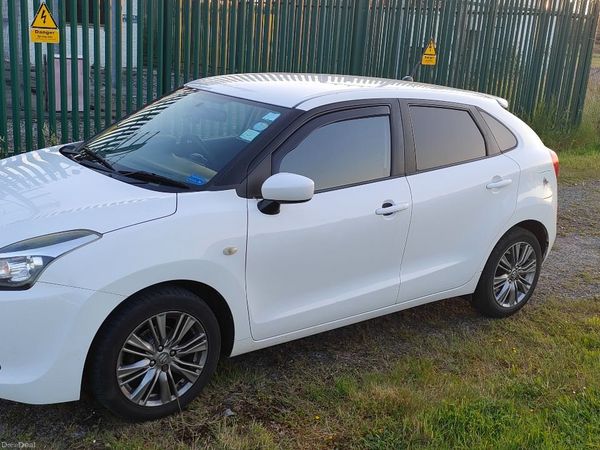 Suzuki Baleno Hatchback, Petrol, 2016, White