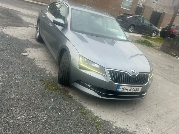 Skoda Superb Saloon, Diesel, 2016, Grey