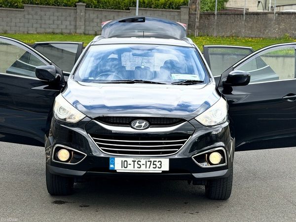 Hyundai ix35 SUV, Diesel, 2010, Black