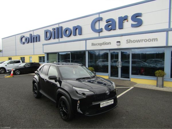Toyota Yaris Cross Hatchback, Petrol, 2023, Black