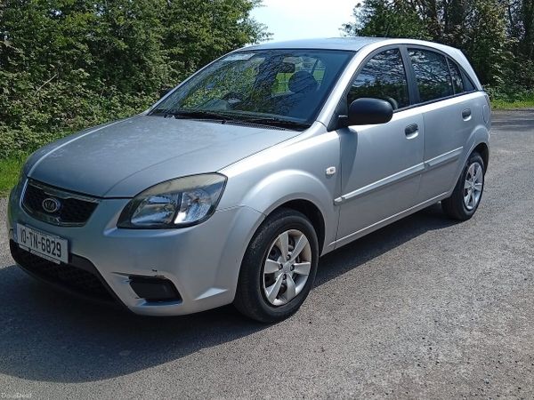 Kia Rio Hatchback, Petrol, 2010, Silver