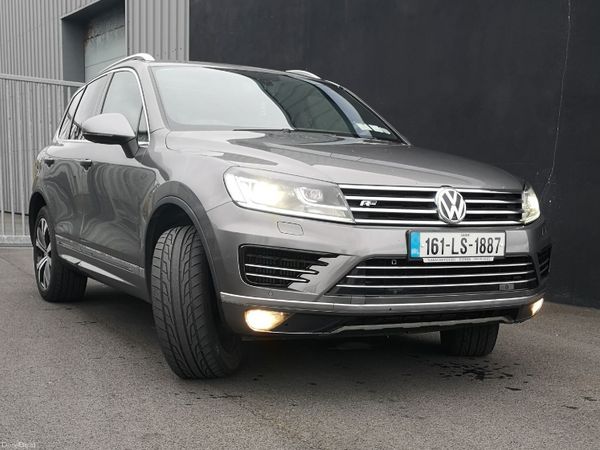 Volkswagen Touareg SUV, Diesel, 2016, Grey