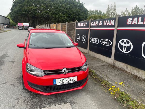 Volkswagen Polo Hatchback, Petrol, 2012, Red