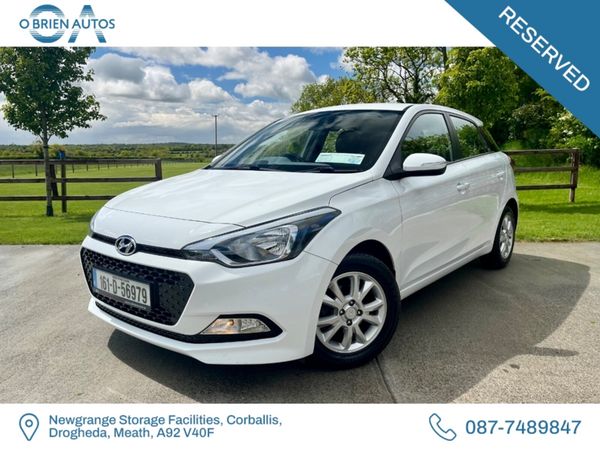 Hyundai i20 Hatchback, Petrol, 2016, White