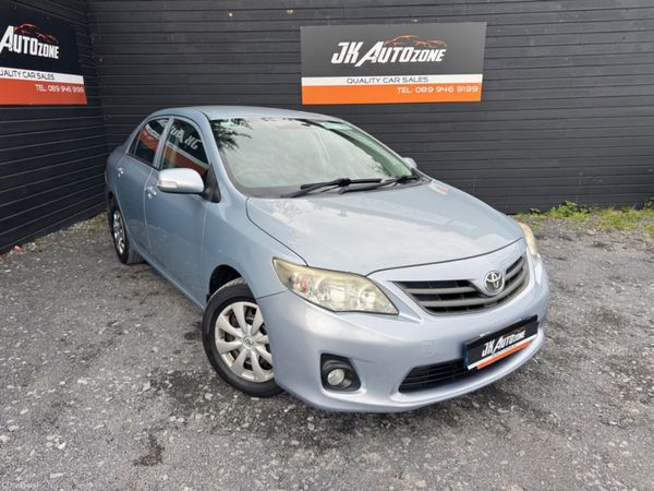 Toyota Corolla Saloon, Diesel, 2013, Blue