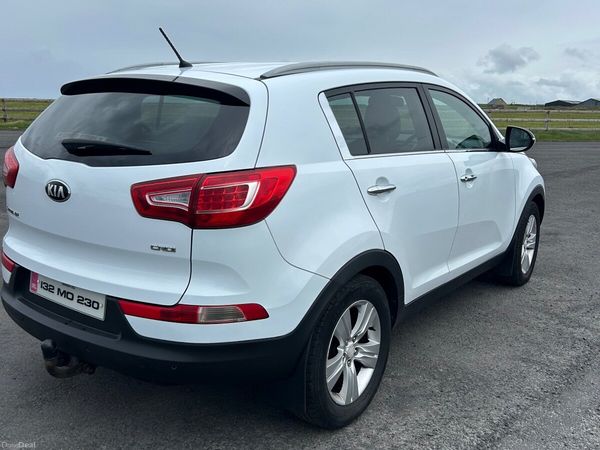 Kia Sportage SUV, Diesel, 2013, White