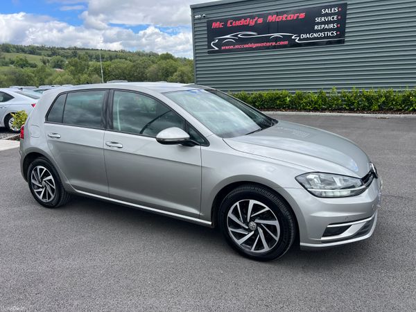 Volkswagen Golf Hatchback, Diesel, 2019, Silver